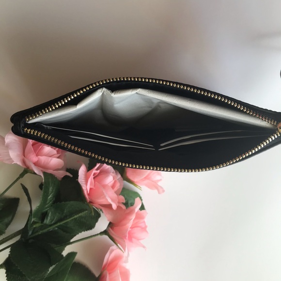 COACH LARGE WRISTLET IN SIGNATURE CANVAS KHAKI/BL - Picture 10 of 16